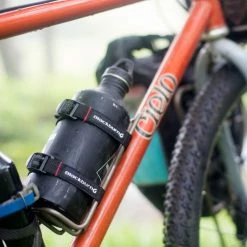 Blackburn OUTPOST Cargo Cage Porte-bouteilles / Porte-bagages -Porte-bidons Soldes Boutique Blackburn OUTPOST Cargo Cage Flaschenhalter d
