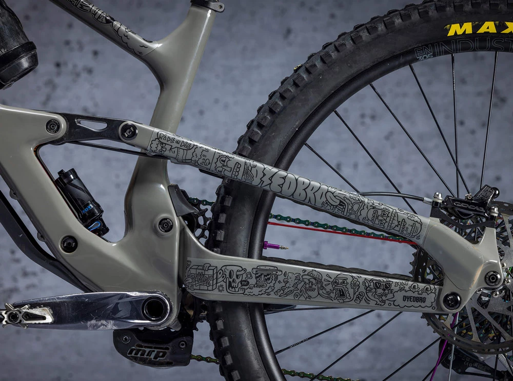 Kit De Protection De Cadre Juay X Dyedbro 6 Kit De Protection De Cadre Juay X Dyedbro – Image 4