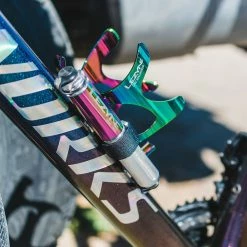 Lezyne Porte-bidon CNC Cage AL -Porte-bidons Soldes Boutique RX7 9396 5 1500 1800x1800