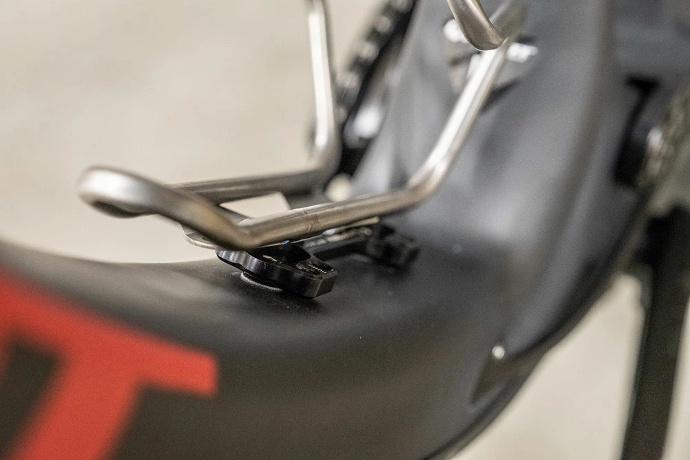 Wolf Tooth Components B-RAD Bottle Shift Adapter 6 Wolf Tooth Components B-RAD Bottle Shift Adapter – Image 4