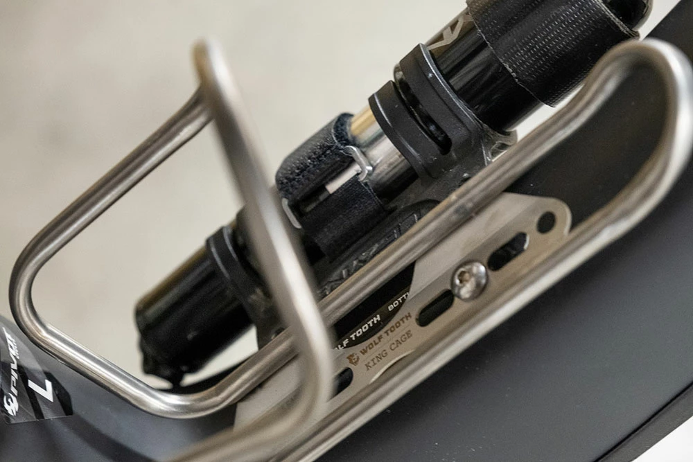 Wolf Tooth Components B-RAD Bottle Shift Adapter 8 Wolf Tooth Components B-RAD Bottle Shift Adapter – Image 6