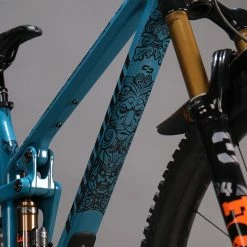 Unleazhed Unscratch Frame - Film De Protection Pour Cadre Empire 12 Unleazhed Unscratch Frame - Film De Protection Pour Cadre Empire -Porte-bidons Soldes Boutique unleazhed bp01 empire s Unscratch Frame Rahmenschutzfolie 4